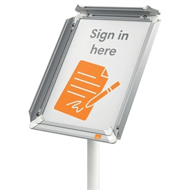 NOBO 1915737 Premium Plus Infostander med Skifteramme A4